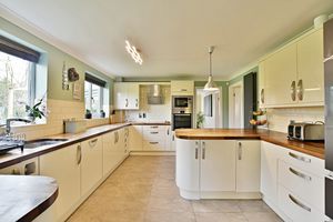 Photo 15- click for photo gallery